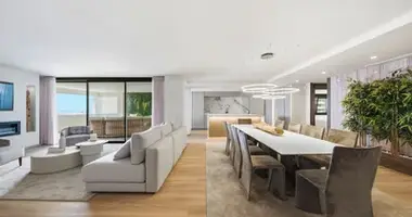 5 bedroom apartment in Marbella, Spain