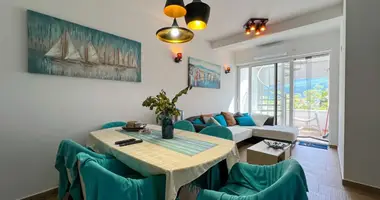 Apartamento 4 habitaciones en Herceg Novi, Montenegro