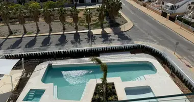 Apartamento 4 habitaciones en Orihuela, Španjolska