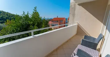 Wohnung 2 Schlafzimmer in Gemeinde Budva, Montenegro