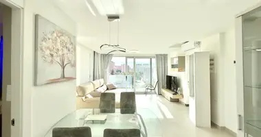 Mieszkanie 2 pokoi w Finestrat, Hiszpania