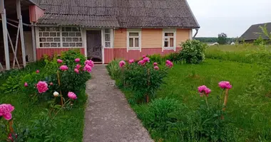 Casa en Dzieraunaja, Belarús