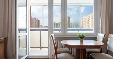 Квартира 3 комнаты в Варшава, Польша