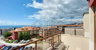 Квартира 3 комнаты в Святой Влас, Болгария