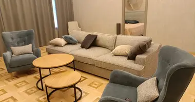 Wohnung 3 zimmer in Sankt Petersburg, Russland