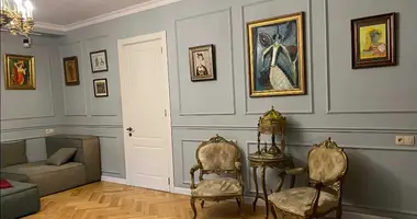 Квартира 4 комнаты в Тбилиси, Грузия