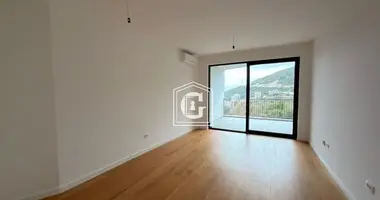 Apartamento 3 habitaciones en Becici, Montenegro