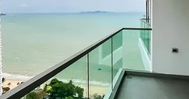 Condo 2 bedrooms in Na Kluea, Thailand