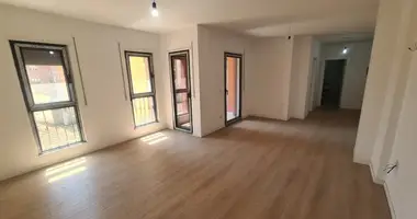 2 bedroom apartment in Tirana Municipality, Albania