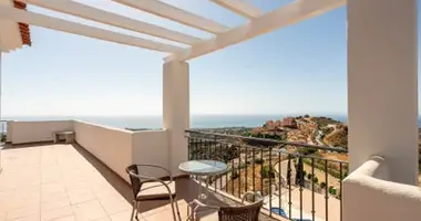 2 bedroom apartment in Mijas, Spain