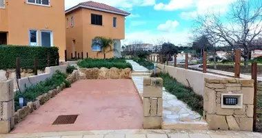 Maison 4 chambres dans Chlórakas, Chypre