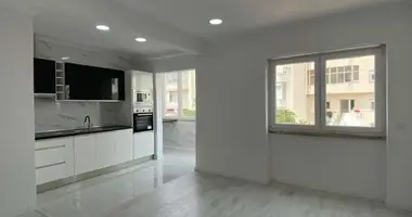 2 bedroom apartment in Madalena, Portugal