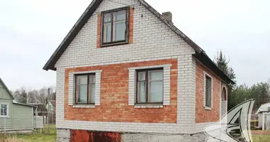 Dom w Carnaucycki sielski Saviet, Białoruś