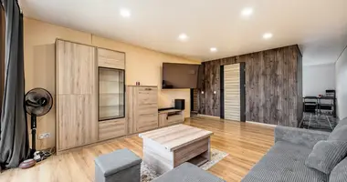 Mieszkanie 3 pokoi w Giełwany, Litwa