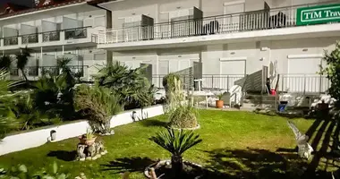 Apartamento 4 habitaciones en Pefkochori, Grecia