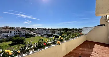 Wohnung 2 Schlafzimmer in Torrevieja, Spanien