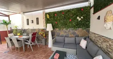 4 bedroom house in Malaga, Spain