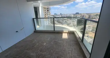 3 bedroom apartment in Bat Yam, Israel