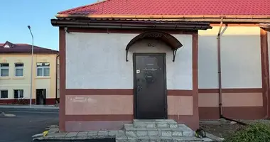 Tienda 198 m² en Karelichy, Belarús