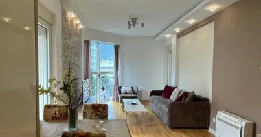 ONE-BEDROOM APARTMENT FOR RENT IN THE CITY CENTER – 51 m² WITH GARAGE PARKING in Budva, Montenegro