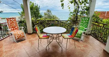 Apartamento 3 habitaciones en Dobra Voda, Montenegro