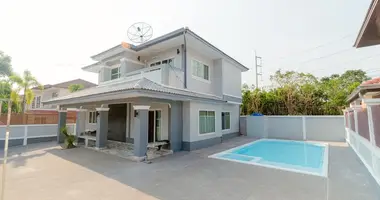 Maison 4 chambres dans Huai Yai, Thaïlande