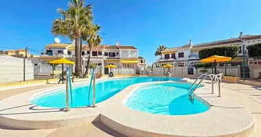 Apartamento 2 habitaciones en Torrevieja, Španjolska