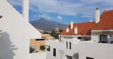 Mieszkanie 2 pokoi w San Pedro Alcantara, Hiszpania