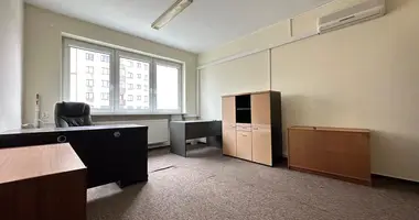 Nieruchomości komercyjne 45 m² w Warszawa, Polska