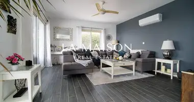 4 bedroom house in Pano Arodes, Cyprus