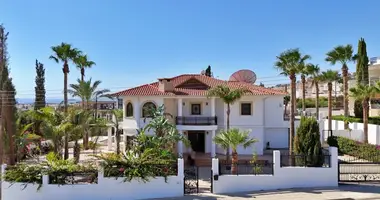 Villa en Oroklini, Chipre