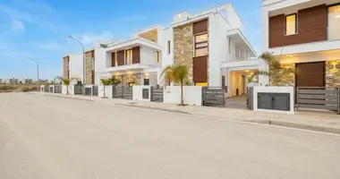 Apartamento 4 habitaciones en Larnaca District, Chipre