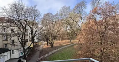 Квартира 2 комнаты в Варшава, Польша