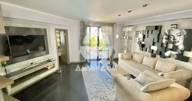 Многоуровневые квартиры 5 комнат в Несебр, Болгария