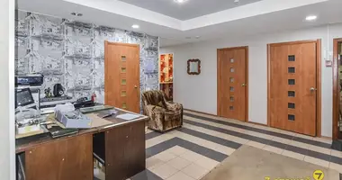Oficina 96 m² en Minsk, Belarús