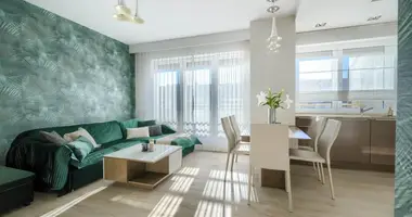 Commercial property 75 m² in Warsaw, Poland