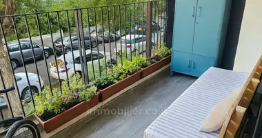 3 room apartment in Tel-Aviv, Israel