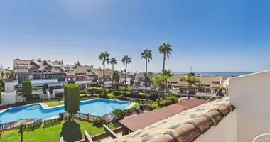 4 bedroom house in Dos Hermanas, Spain