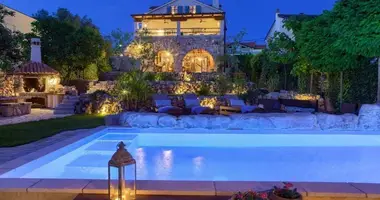 Villa 4 chambres dans Omisalj, Croatie