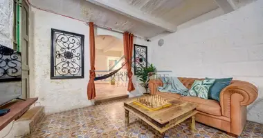 7 bedroom house in Sliema, Malta