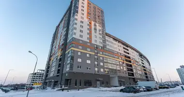 Wohnung 3 zimmer in Minsk, Belarus