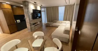 Mieszkanie 3 pokoi w Tirana Municipality, Albania