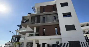 Penthouse 3 bedrooms in Germasogeia, Cyprus