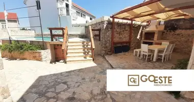 Maison 4 chambres dans Opcina Dezanovac, Croatie