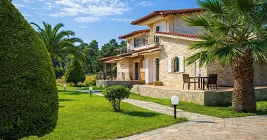 Villa 3 rooms in Paliouri, Greece