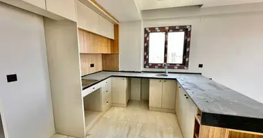 2 bedroom apartment in Mezitli, Turkey