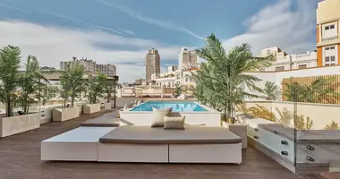 Квартира 4 спальни в Мадрид, Испания