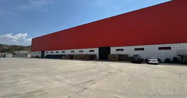 Propriété commerciale 6 000 m² dans Vaqarr, Albanie