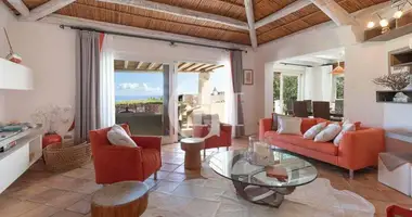 Вилла 10 комнат в Porto Cervo, Италия