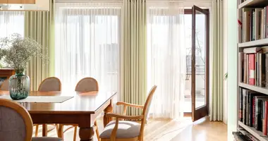 5 room apartment in Warsaw, Poland